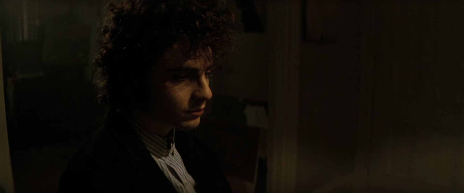 A_Complete_Unknown_2024_1080p_011188.jpg