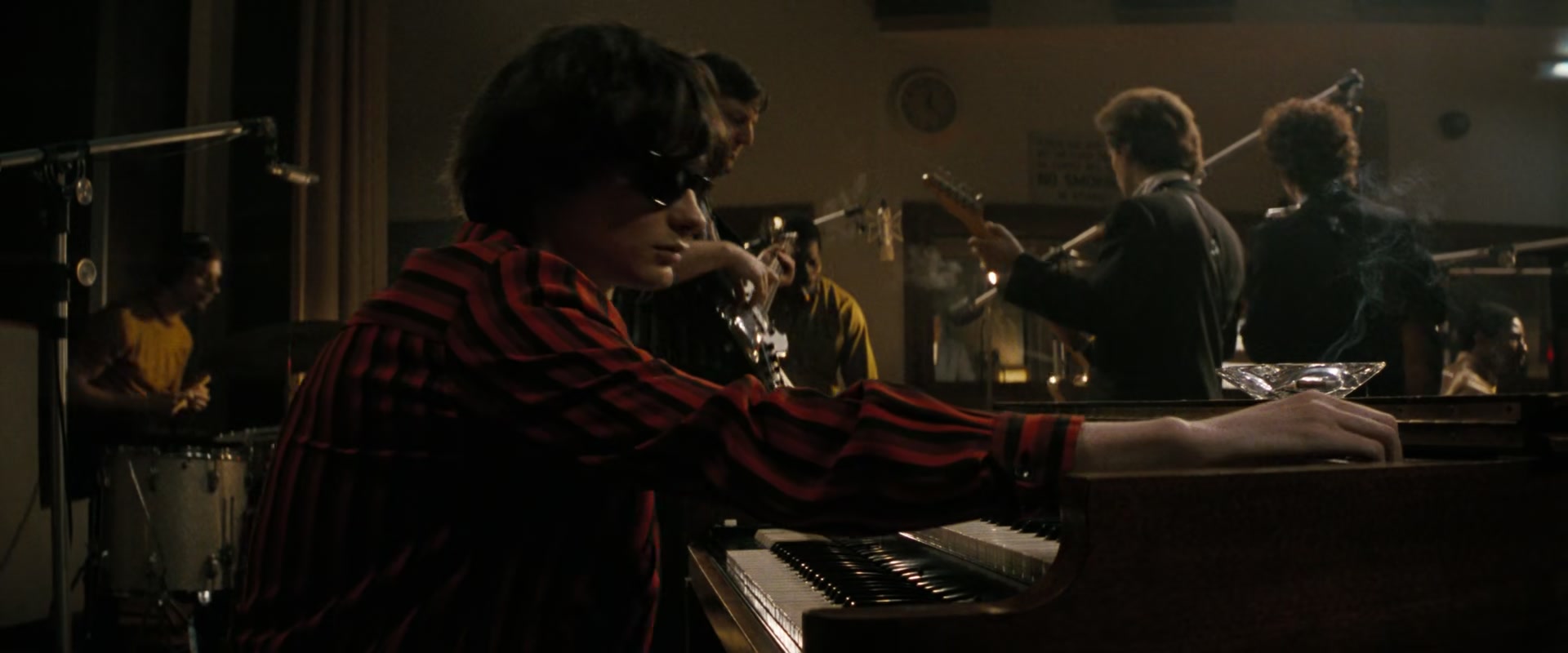 A_Complete_Unknown_2024_1080p_014000.jpg