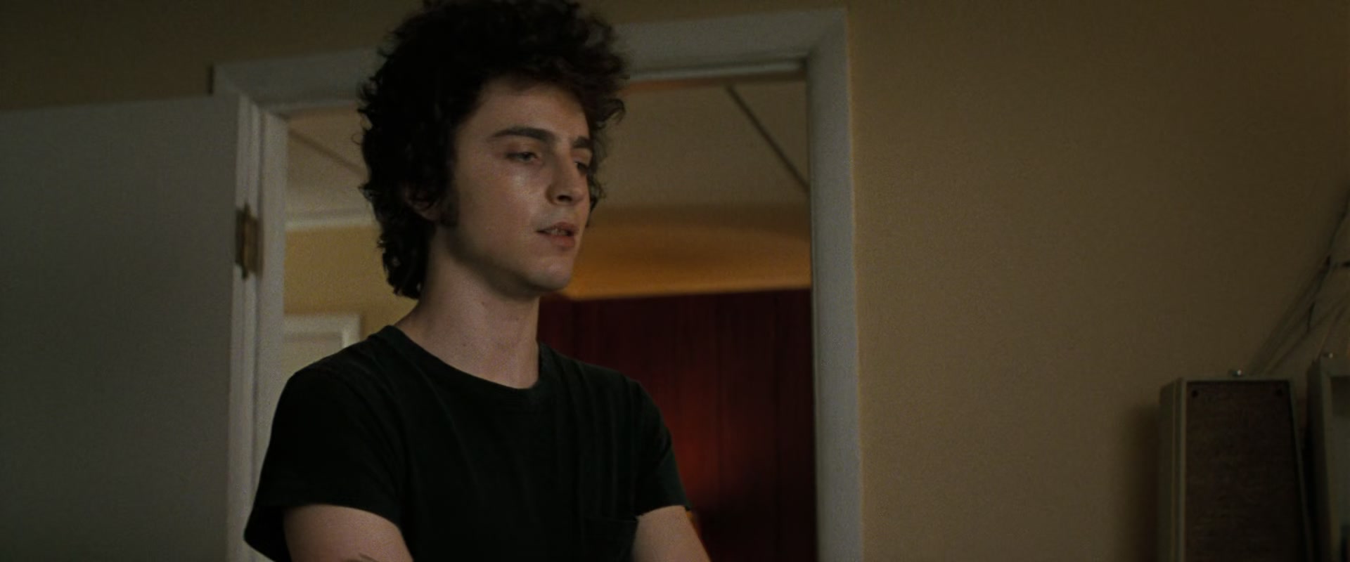 A_Complete_Unknown_2024_1080p_015292.jpg