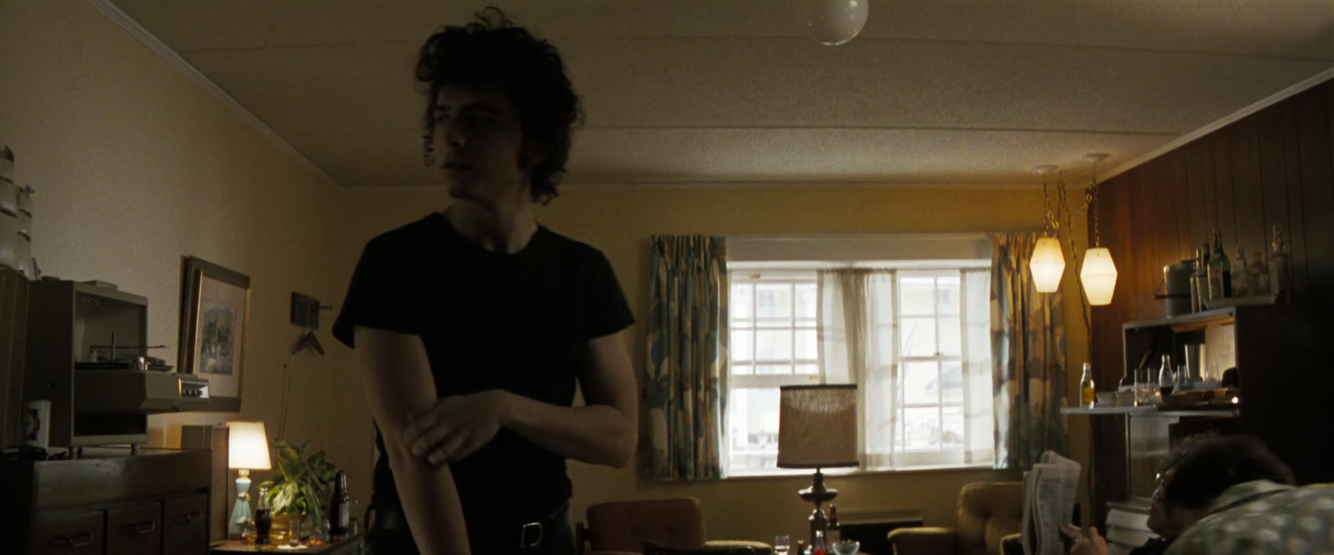 A_Complete_Unknown_2024_1080p_015299.jpg