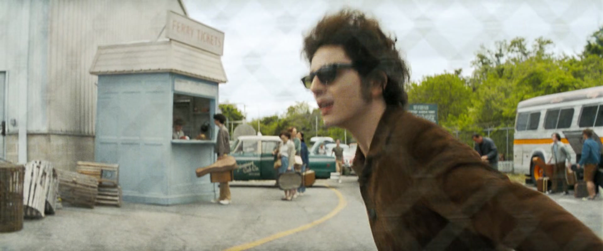 A_Complete_Unknown_2024_1080p_015515.jpg