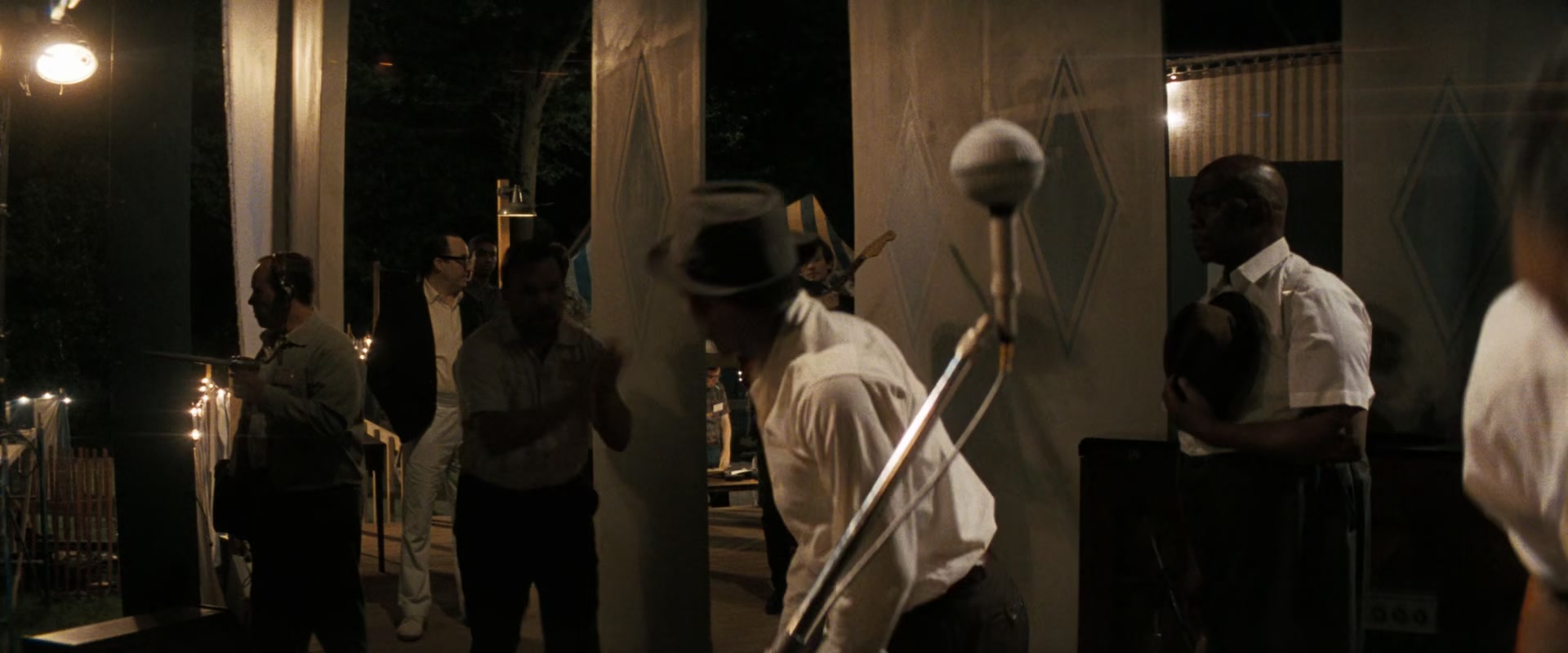 A_Complete_Unknown_2024_1080p_016991.jpg