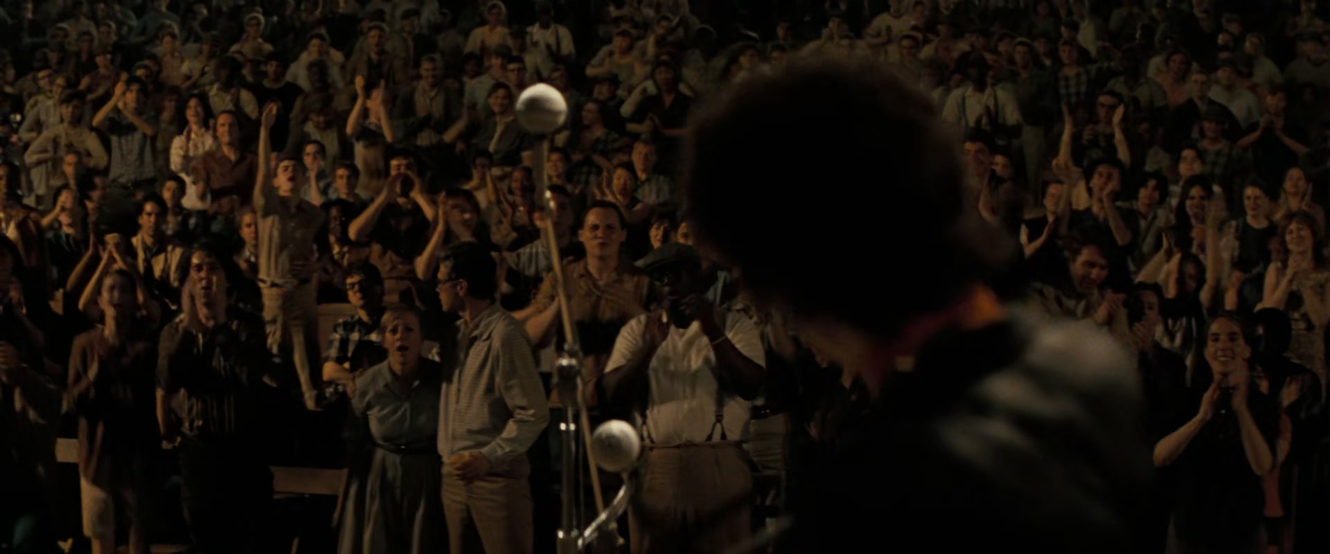 A_Complete_Unknown_2024_1080p_018144.jpg
