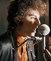 A_Complete_Unknown_2024_1080p_017303.jpg