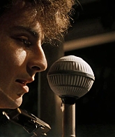 A_Complete_Unknown_2024_1080p_017851.jpg